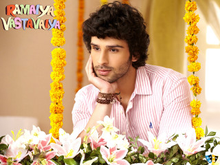 Man mirror flowers bracelet arrangement - anthony devas free wallpaper