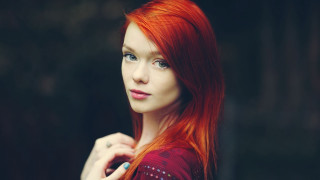 Eszter mattioni redhair blueeyes portrait - plasticien free wallpaper