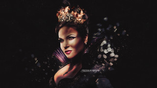 Woman crown fire black background - a crown free wallpaper for desktop