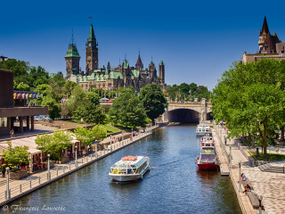 River boats castle people walking - ancell stronach free wallpaper