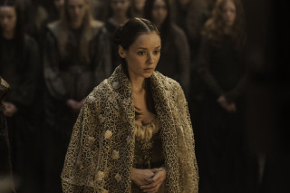 Leopard coat portrait ada gladys - a dark room free wallpaper