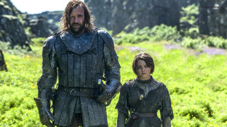 Man woman armor walking field - a renaissance painting free wallpaper