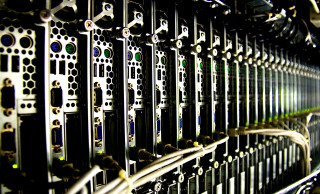 Servers wires green light server - wire free wallpaper for desktop