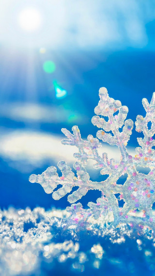 Snowflake blue background bright sun - bright free wallpaper for mobile