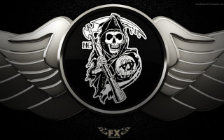 Skull motorcycle helmet sword wings - a skull free wallpaper