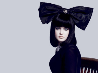 Woman black bow chair black - a black hair free wallpaper