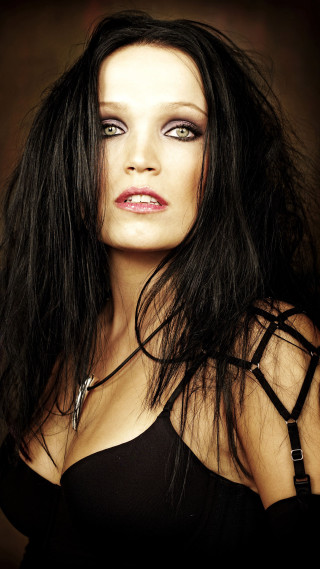 Woman long hair cross necklace - the wind free wallpaper for mobile