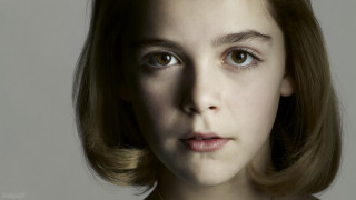 Woman short haircut blue eyes - free portrait wallpaper for desktop