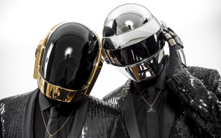 Black gold suits helmets two - robot free wallpaper for desktop