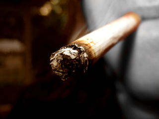 Cigarette brown substance gray couch - end free wallpaper for desktop