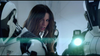 Woman white suit gun camera - a green light free wallpaper