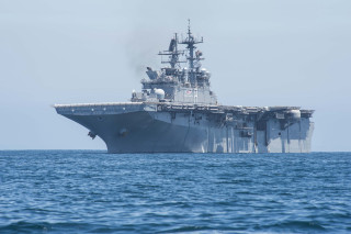 Large ship ocean smoke masts - smoke free wallpaper for desktop