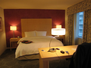 Hotel room bed interior comfortable - ambient lighting free wallpaper