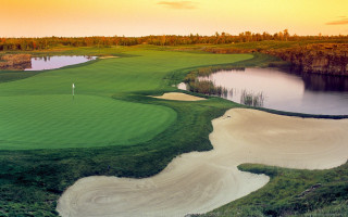 Golf course lake green trees - chica macnab free wallpaper