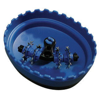 Blue bowl screws white background - plasticien free wallpaper for tablet