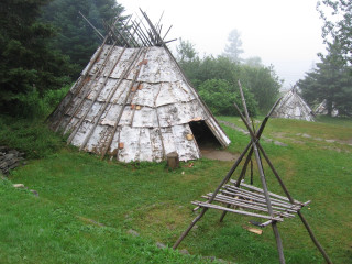 Teepee hut wooden ladder grass - bruce munro free wallpaper