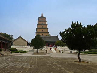Large building tower tree people - emperor huizong of song free wallpaper
