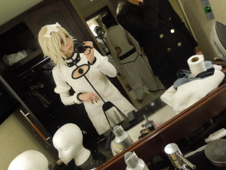 Woman mirror selfie camera man - a picture of herself free wallpaper