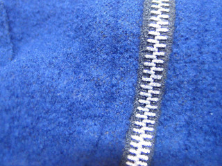 Zipper blue blanket white stitching - visible free wallpaper