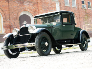 Old car brick building open - a brick building free wallpaper