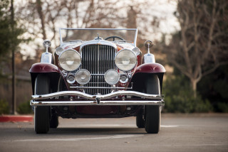 Vintage car parking lot art - j. c. leyendecker 8 k free wallpaper