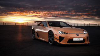 Car parked sunset clouds sky - matte finish free wallpaper