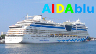 Cruise ship water rainbow aidablu - a large cruise ship free wallpaper