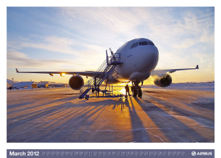 Plane parked runway sunset sunshine - the plane free wallpaper