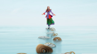 Woman standing gear water arms - her arm free wallpaper for desktop