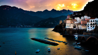 Sunset small town lake boats - the water and mountains free wallpaper