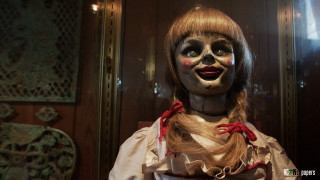 Creepy doll wig face mirror - a statue free wallpaper