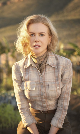 Woman sitting bench shirt pants - a wooden bench free wallpaper for mobile