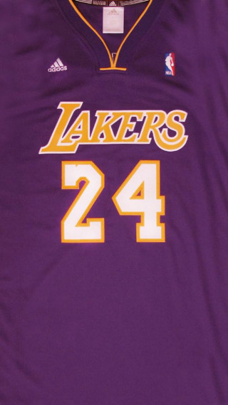 Lakers jersey game new york - typographic free wallpaper for mobile