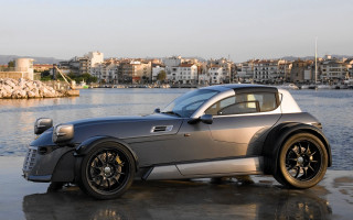 Silver sports car wet surface - wet free wallpaper