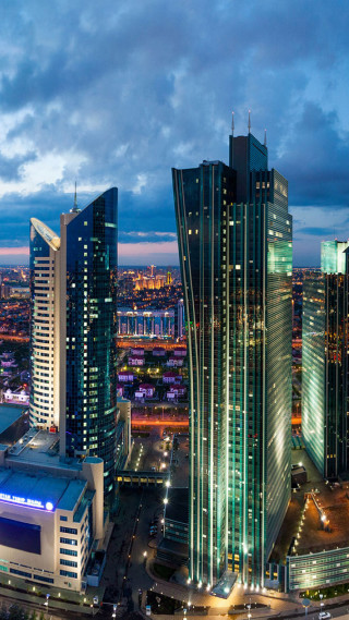 City skyline tall buildings night 7 - free city wallpaper for mobile