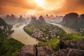 River mountains city cloudy sky - dai xi free wallpaper