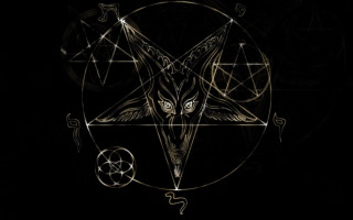 Black background pentagram bird face - occult free wallpaper for desktop