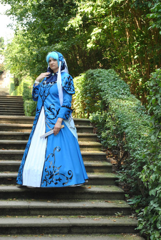 Woman blue dress steps park - a park free wallpaper for mobile