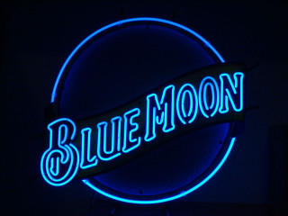 Neon sign blue moon circle - full moon free wallpaper