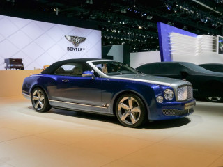 Blue bentley showroom cars display - other car free wallpaper