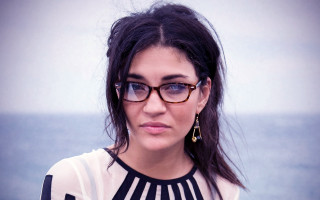 Woman glasses looking distance blue - alexis simon belle free wallpaper