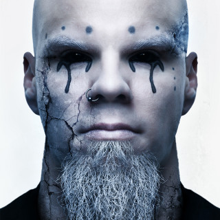 Man white beard black makeup - a white beard free wallpaper for tablet