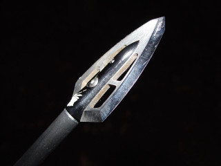 Knife sharp blade stipple black - a stipple free wallpaper