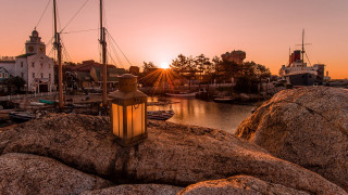 Lantern rock harbor sunset sunrise - a lantern free wallpaper