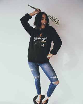 Woman stool scissors head flower - christian hilfgott brand free wallpaper for mobile