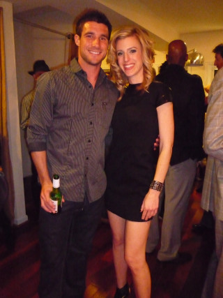 Man woman room people background - free holidays wallpaper for mobile