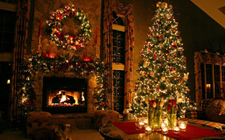 Christmas livingroom fireplace tree wreath - a christmas wreath free wallpaper