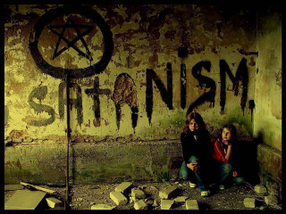 Girls sitting graffiti wall pentagram 2 - two girl free wallpaper