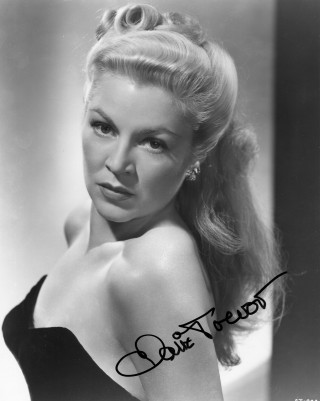 Woman black dress portrait greyscale - magic realism free wallpaper for mobile