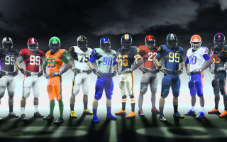 Football players line field dark - a line free wallpaper